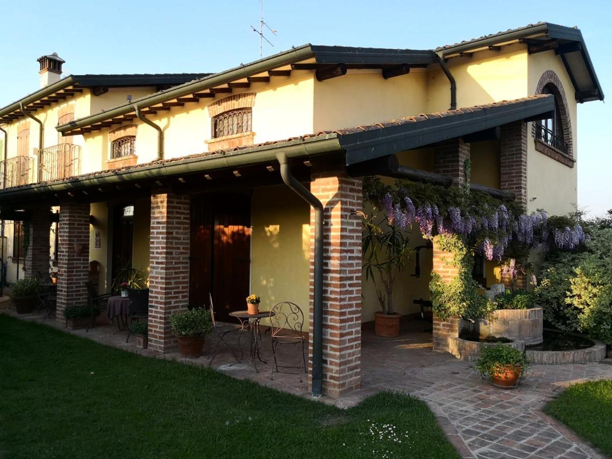 B&B Il Martin Pescatore Bagnolo San Vito Экстерьер фото
